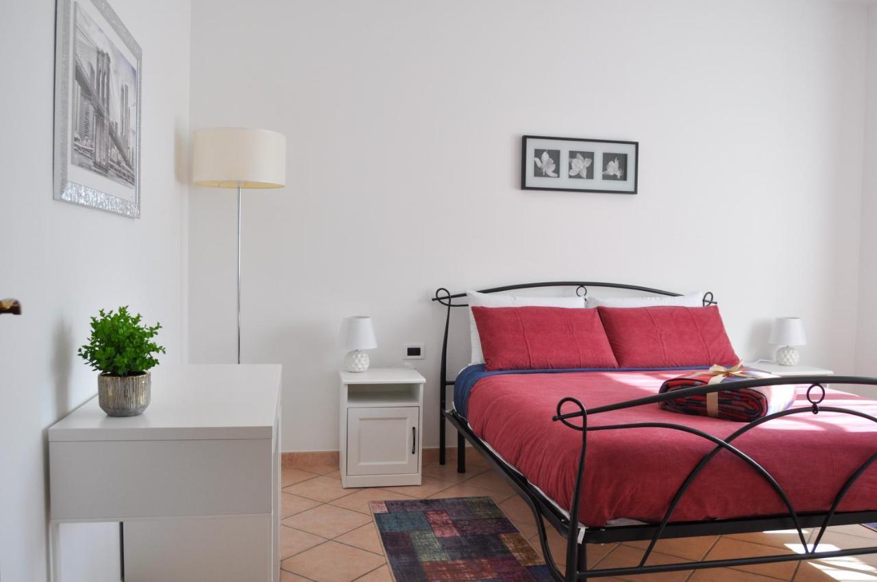 B&B Sarita'S Rooms Certosa di Pavia Kültér fotó