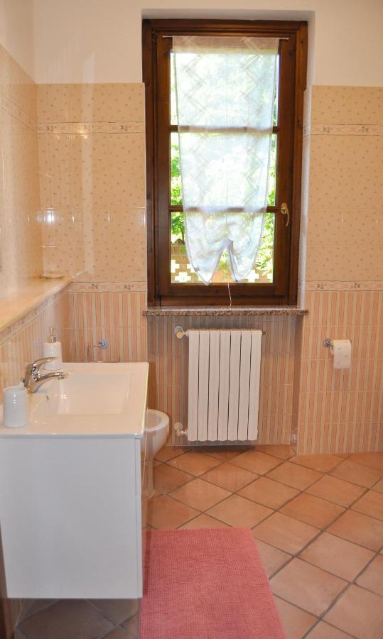B&B Sarita'S Rooms Certosa di Pavia Kültér fotó
